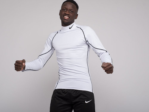 Рашгард Nike