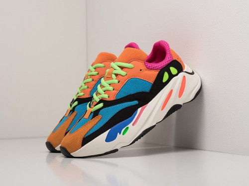 Кроссовки Adidas Yeezy Boost 700