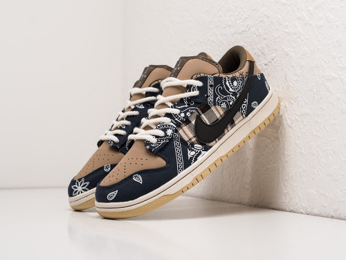 Кроссовки Nike SB Dunk Low  x Travis Scott