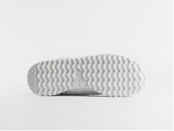 Кроссовки Adidas ZX 700