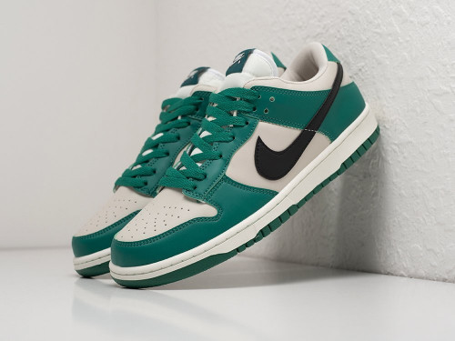 Кроссовки Nike SB Dunk Low