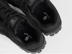 Кроссовки ONE