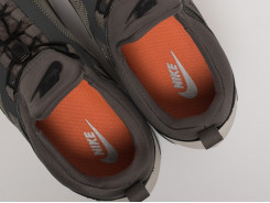 Кроссовки Nike