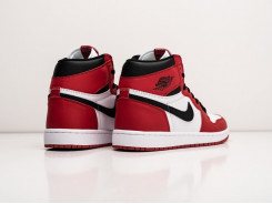 Кроссовки Nike Air Jordan 1 High