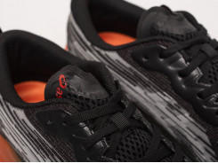 Кроссовки Asics Novablast 3