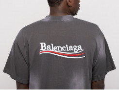 Футболка Balenciaga