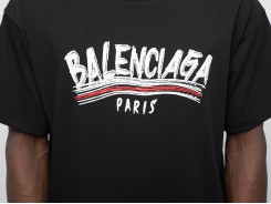 Футболка Balenciaga