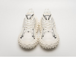 Кроссовки Balenciaga Defender