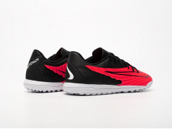 Футбольная обувь Nike Phantom GX Club TF