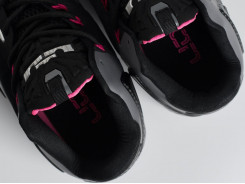 Кроссовки Nike Lebron 11