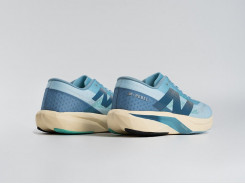 Кроссовки New Balance FuelCell Rebel V4