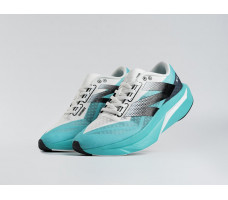 Кроссовки New Balance FuelCell Rebel V4