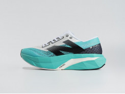 Кроссовки New Balance FuelCell Rebel V4