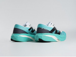 Кроссовки New Balance FuelCell Rebel V4
