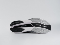 Кроссовки New Balance FuelCell Rebel V4