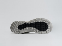 Кроссовки Nike Zoom Vomero 5 Roam