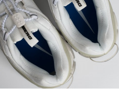 Кроссовки Nike Zoom Vomero 5 Roam