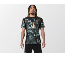 Футбольная форма Adidas FC Bayern Munchen