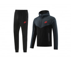 Спортивный костюм Nike