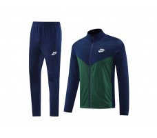 Спортивный костюм Nike