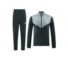 Спортивный костюм Nike