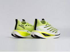 Кроссовки New Balance FuelCell SC Elite v3