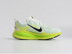 Кроссовки Nike Vomero 18