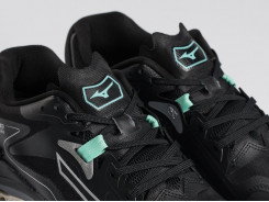 Кроссовки Mizuno Wave Lightning Z8 Кроссовки Mizuno Wave Lightning Z8