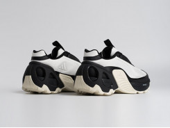 Кроссовки Adidas Edge Runner