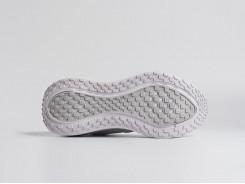 Кроссовки Nike Vomero 18