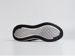 Кроссовки Nike Vomero 18