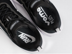 Кроссовки Nike Vomero 18