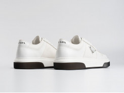Кроссовки Prada
