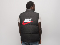 Жилет Nike
