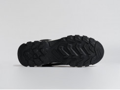 Зимние кроссовки Nike Rivah Mid