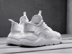 Кроссовки Nike Air Huarache Ultra Кроссовки Nike Air Huarache Ultra