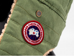 Шапка Canada Goose Шапка Canada Goose
