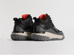 Зимние кроссовки Nike ACG Mountain Fly Mid Зимние кроссовки Nike ACG Mountain Fly Mid