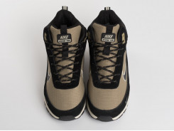 Зимние кроссовки Nike Rivah Mid