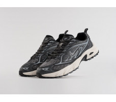 Кроссовки Nike Fiyi V2 Кроссовки Nike Fiyi V2